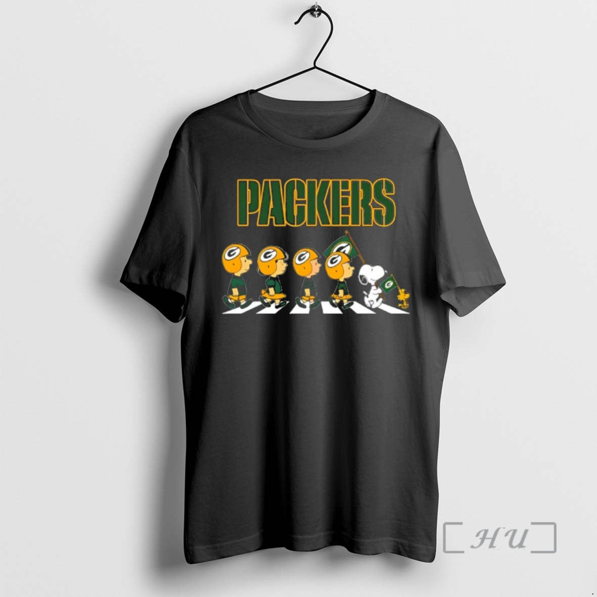 Officials Peanuts X Green Bay Packers Football Flag Walking