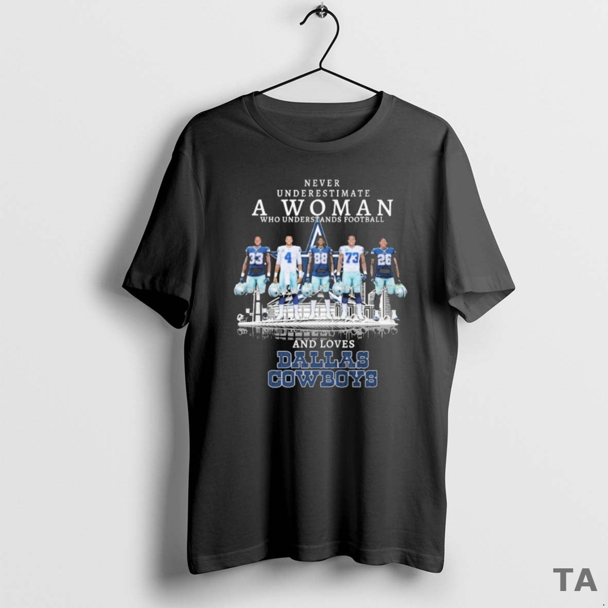 Top Never Underestimate A Woman Who Understands Football And Loves Dallas Cowboys Signatures Players