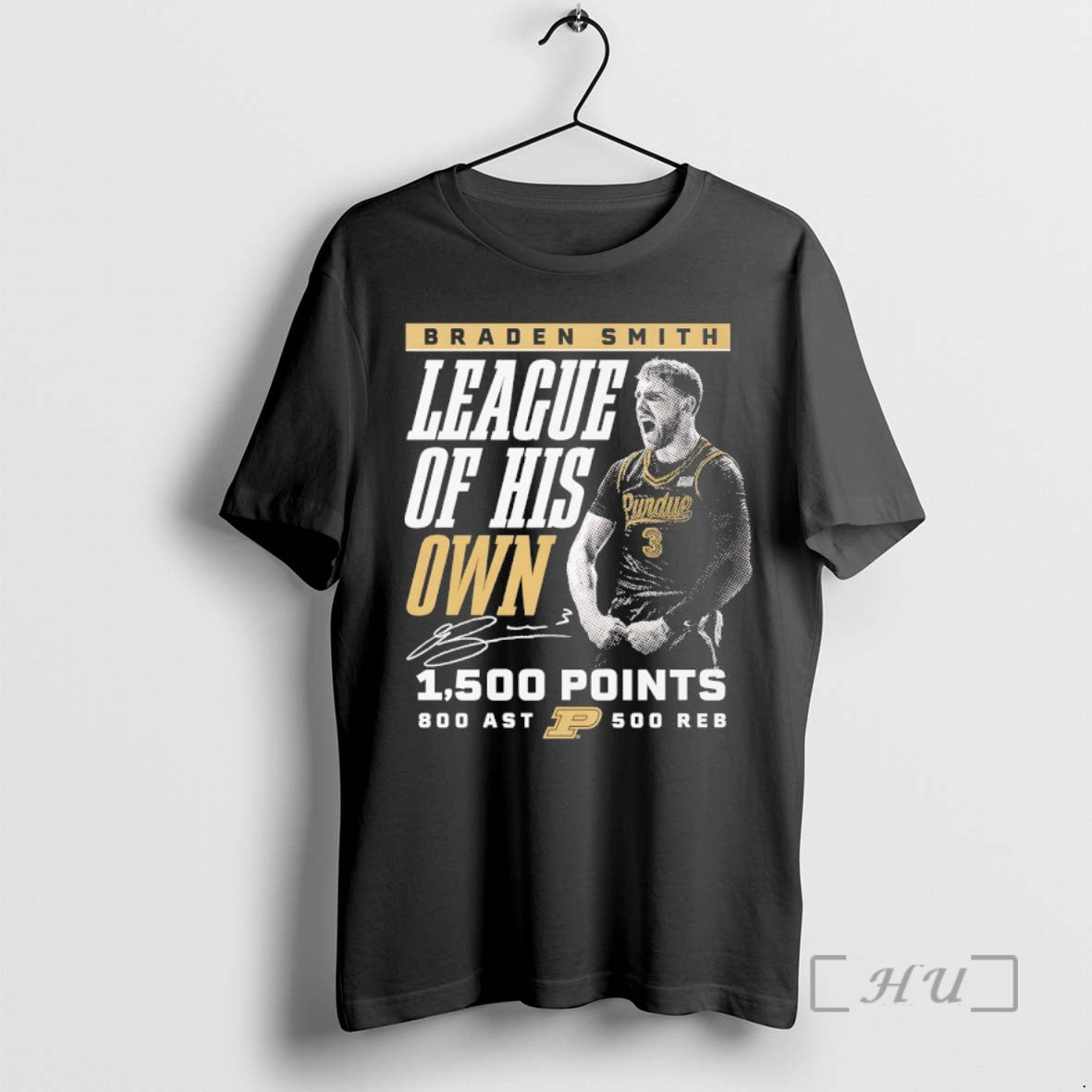 New Purdue Boilermakers Braden Smith League Of His Own 1500 Points Premium T Shirts Sweater