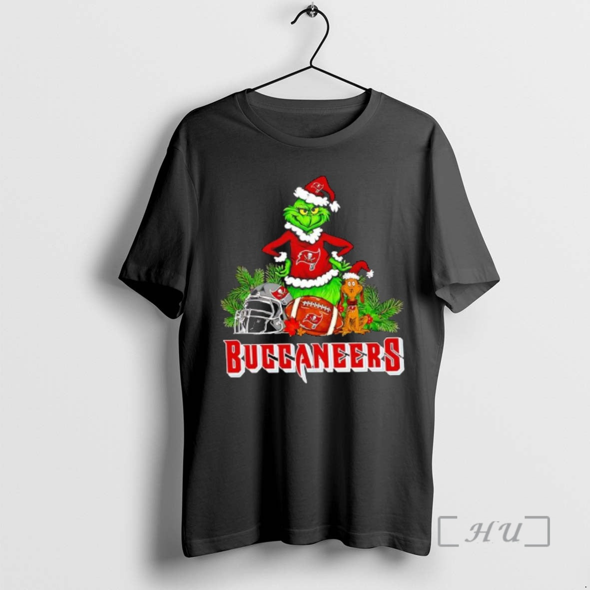 New The Grinch And Max Tampa Bay Buccaneers Christmas Helmet Items Premium T Shirts Sweater