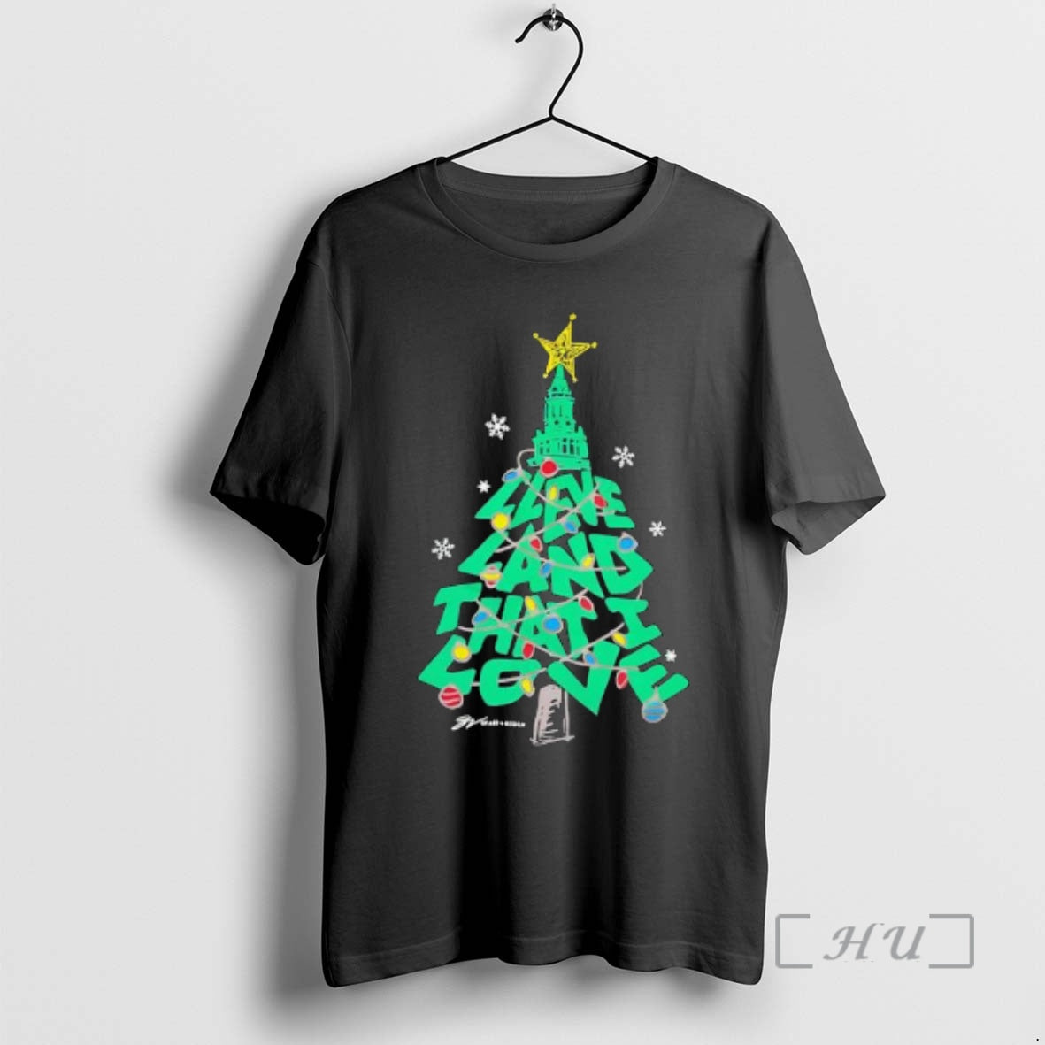 Officials Cleveland That I Love Christmas Tree Decorated Graphic