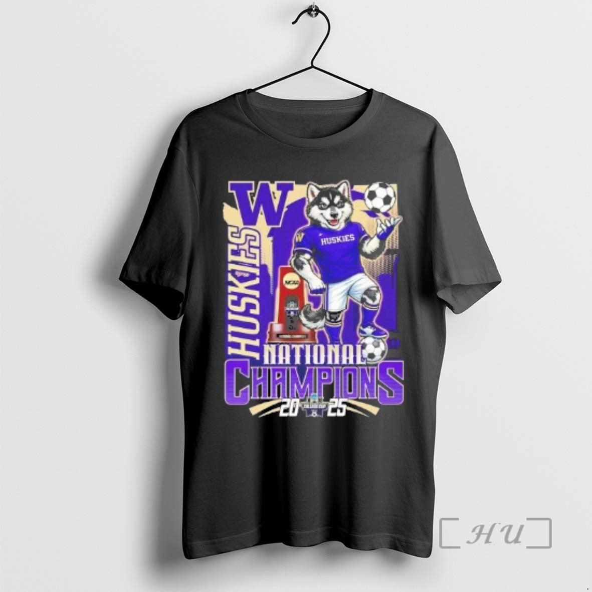 Officials Washington Huskies 2025 Ncaa Mens College Cup National Champions Mascot Premium T Shirts Sweater