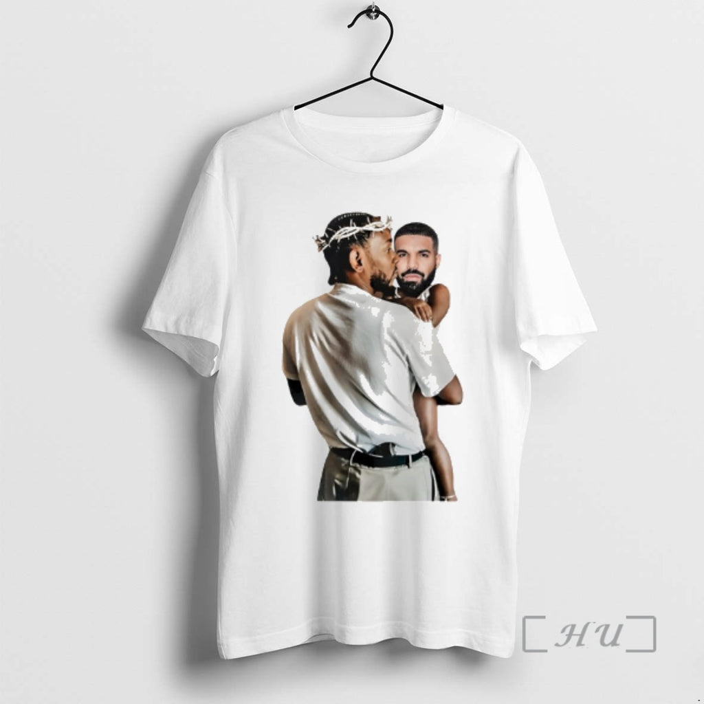 Trending Kendrick Lamar Holding Baby Drake