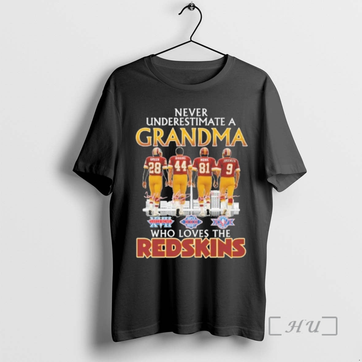 Trending Never Underestimate A Grandma Player Signature Who Loves The Redskins Premium T Shirts Sweater