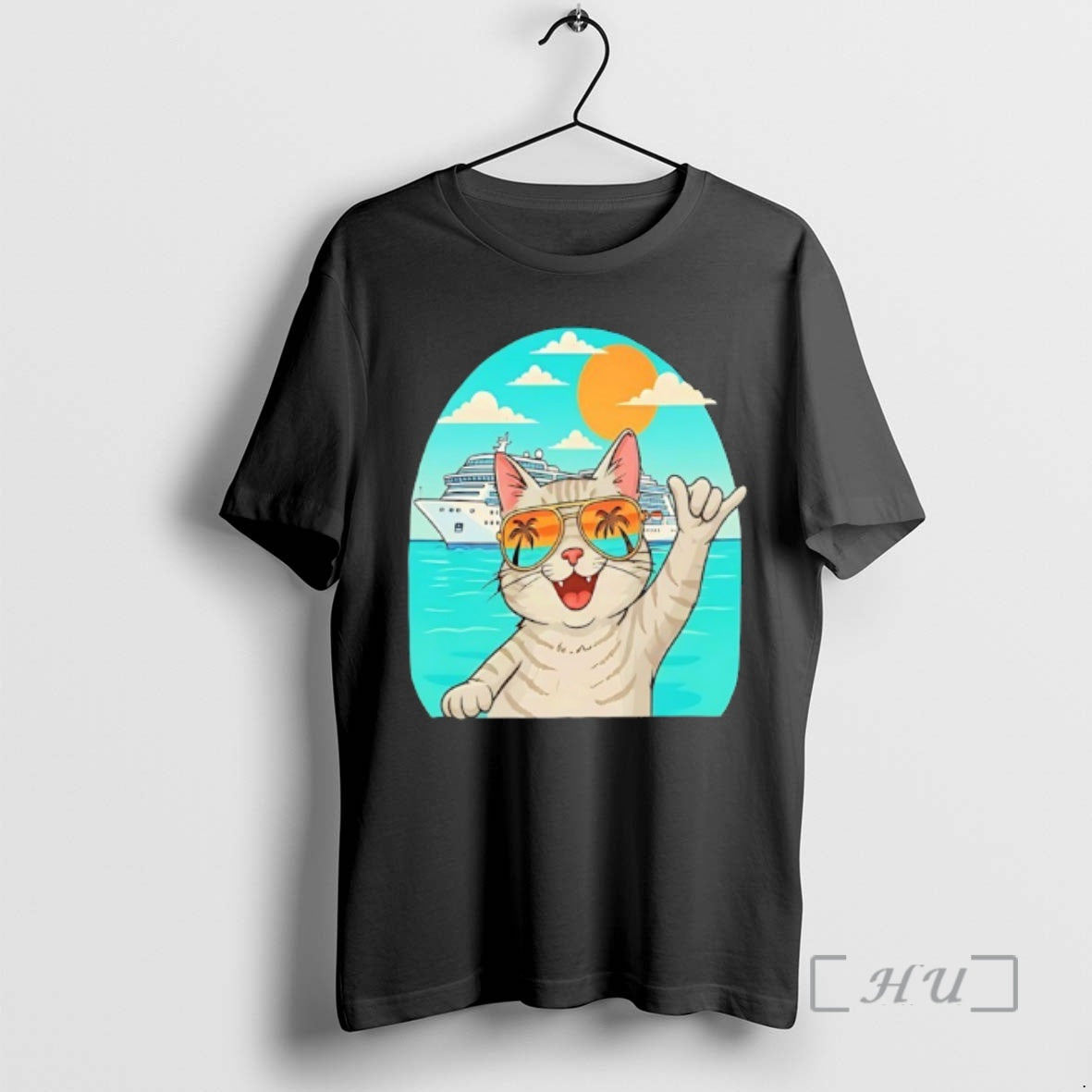 Trending Tabby Cat Wearing Sunglasses Behind Yacht Holiday Funny